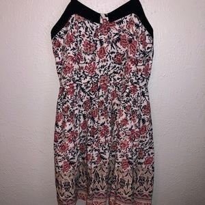 En Creme spaghetti strap dress!